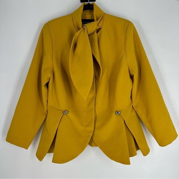 Eloquii Jackets & Blazers - ELOQUII Women’s Mustard Yellow Button Up Blazer